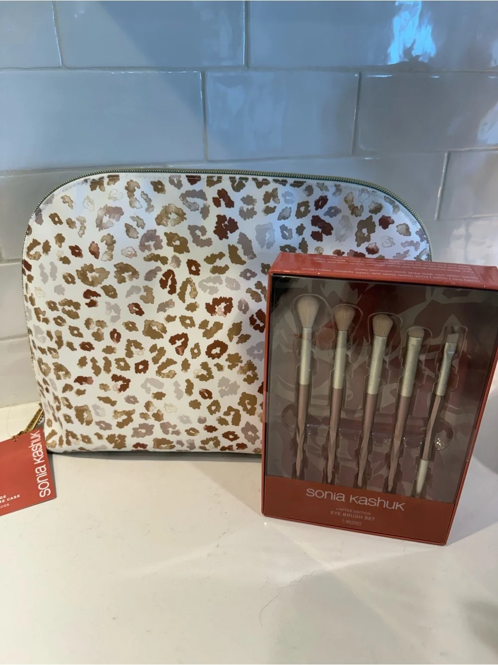 Sonia Kashuk White and Gold Leopard Print Cosmetic Bag with Brush Set NWT